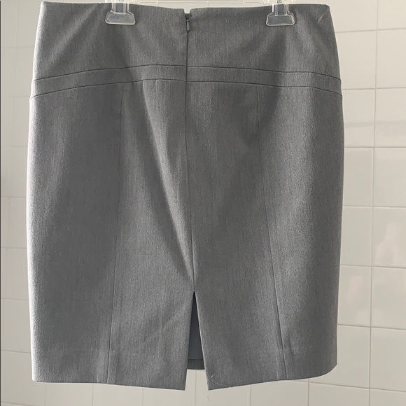 Express pencil skirt - Picture 2 of 3